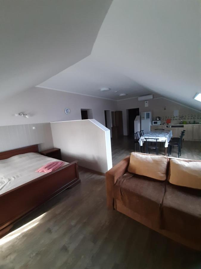 Guest House Chornomorsk Exterior photo