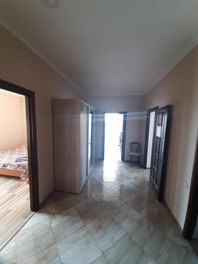 Guest House Chornomorsk Exterior photo